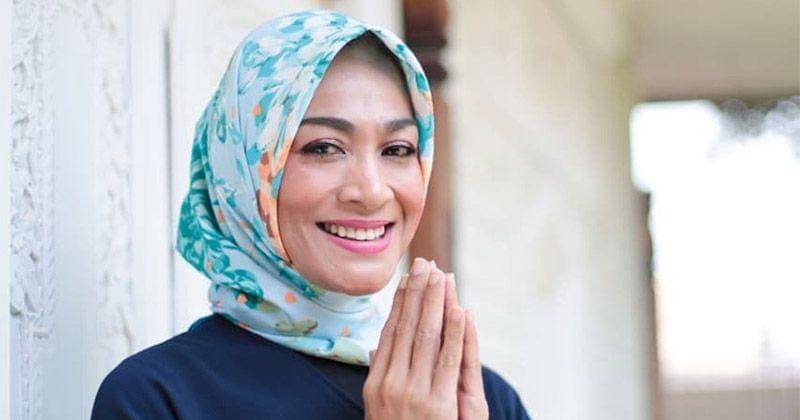 Instagram.com/hughes.dewi