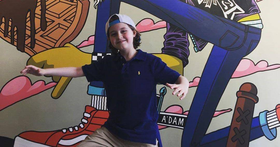 instagram.com/ laurent_simons