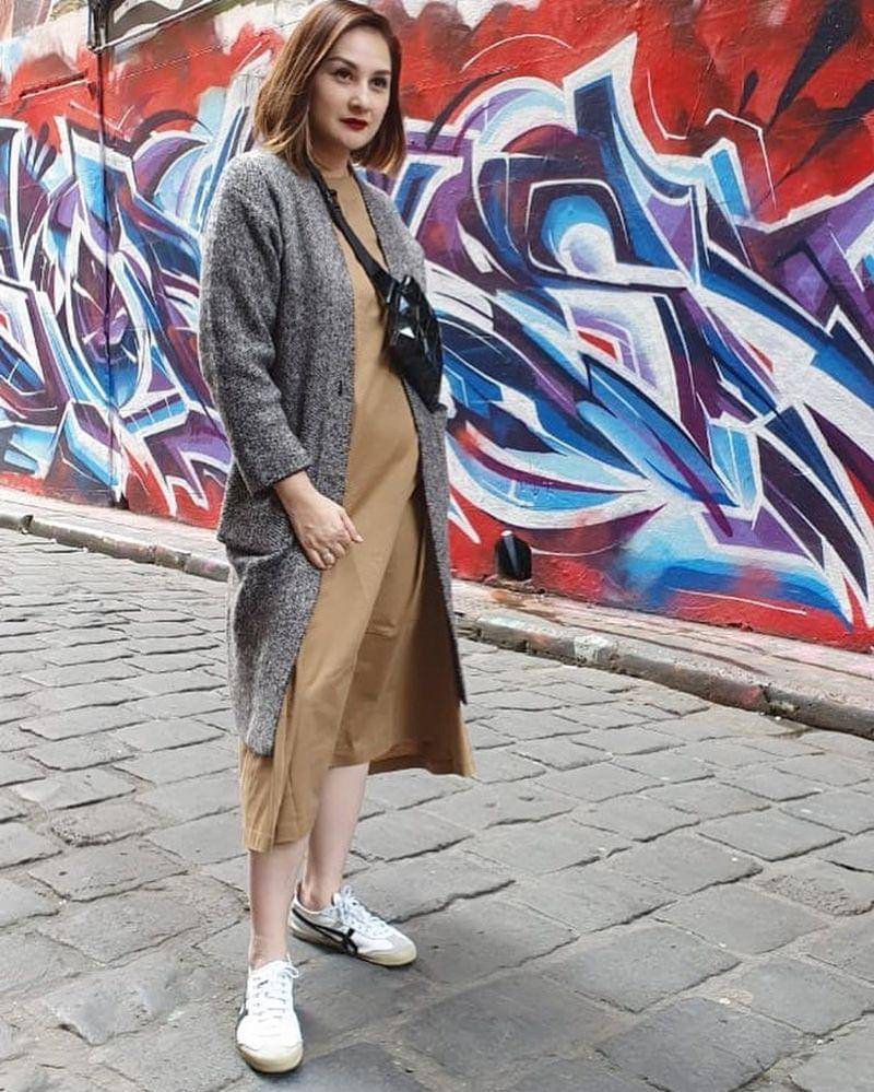 Instagram.com/monaratuliu