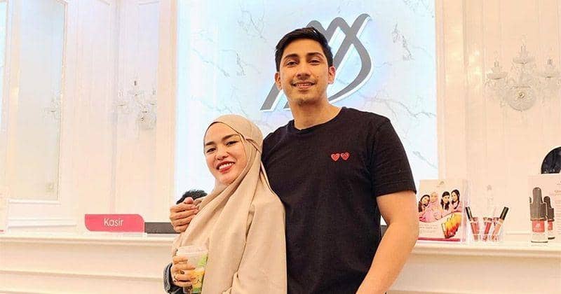 Instagram.com/medinazein 