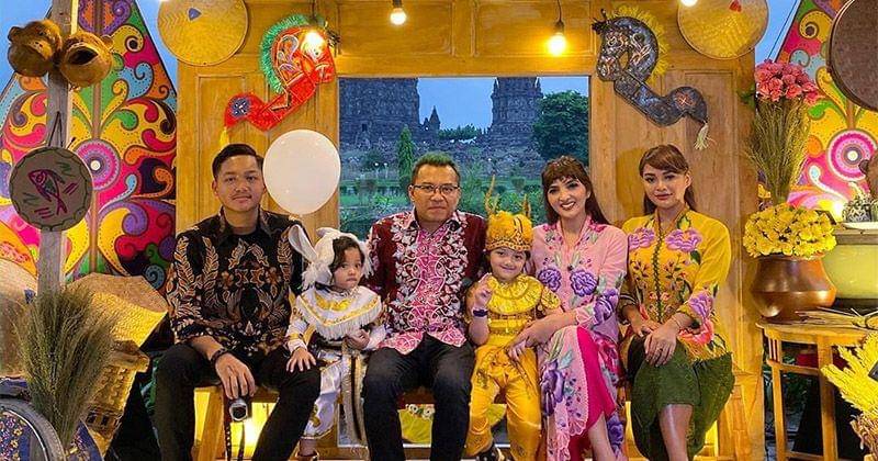 Instagram.com/ashanty_ash 