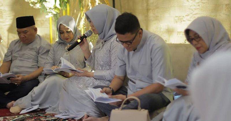 Instagram.com/tiarapangestika