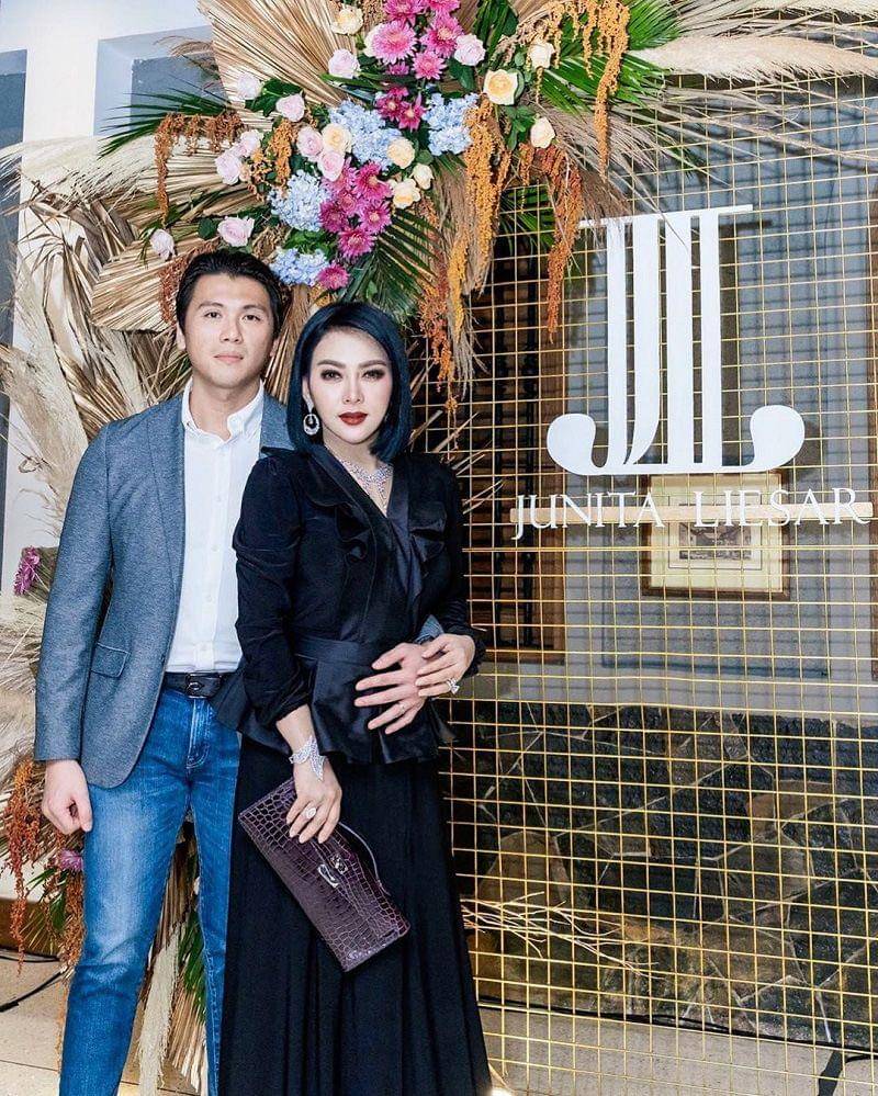 Instagram.com/princessyahrini