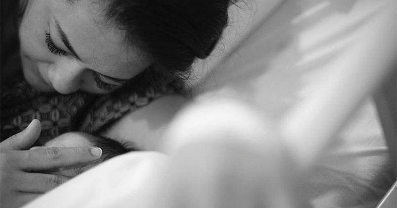 Instagram.com/childbirthphotography 