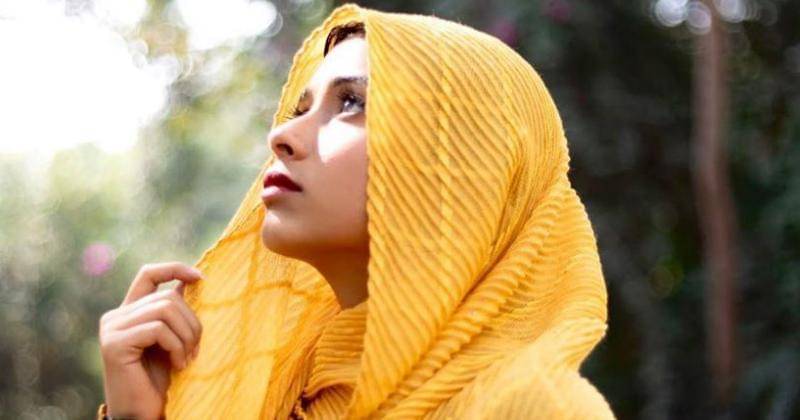 Instagram.com/_farzeen__