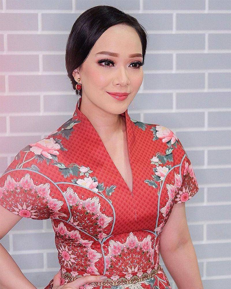 Instagram.com/yuanitachrist 