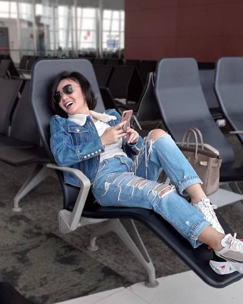 Instagram.com/yunishara36