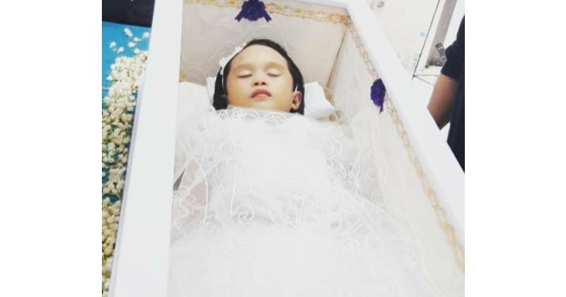 Instagram.com/Karen Pooroe