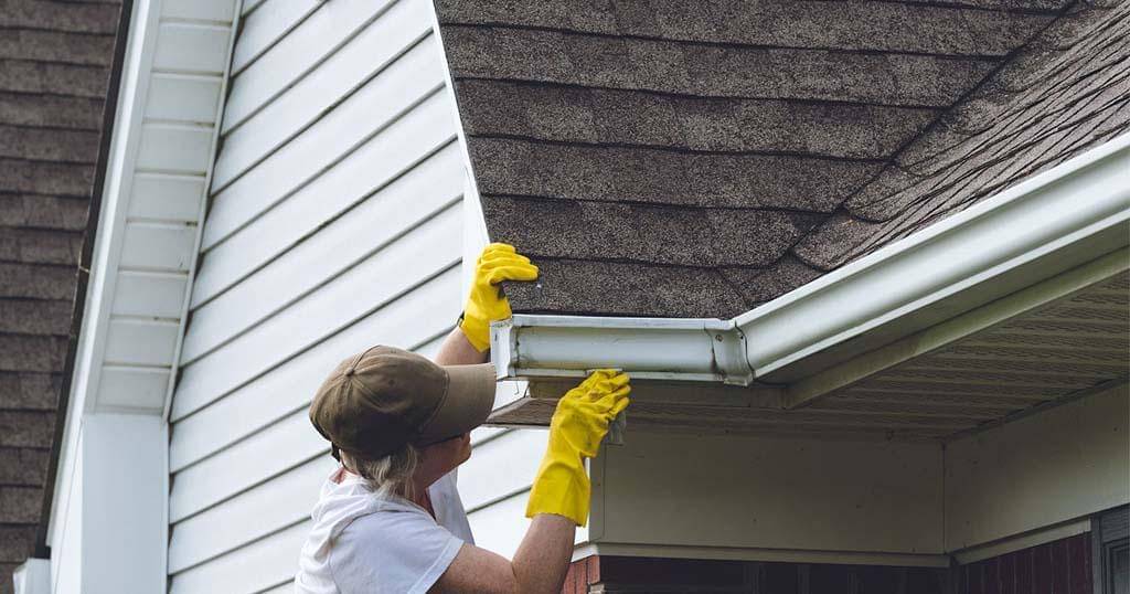 midshoreexteriors.com