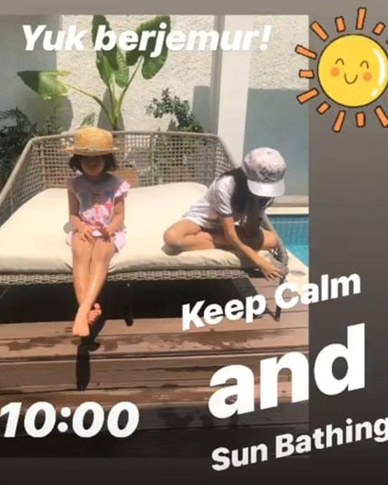 Instagram.com/artikasaridevi