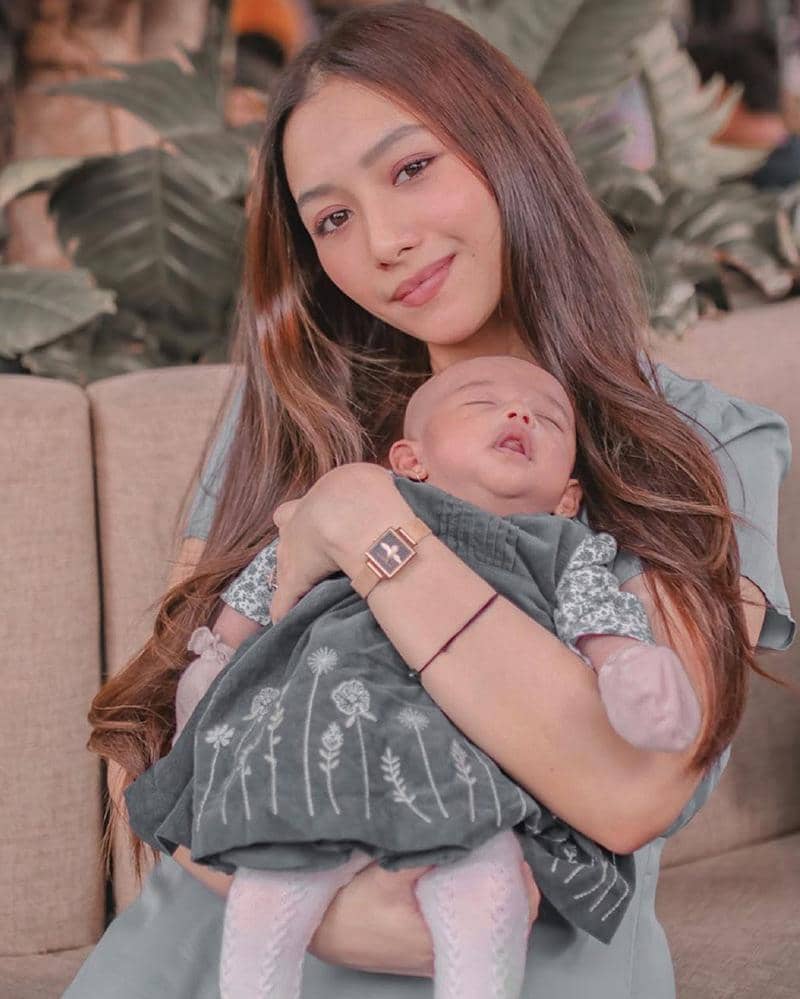 Instagram.com/adzanabs