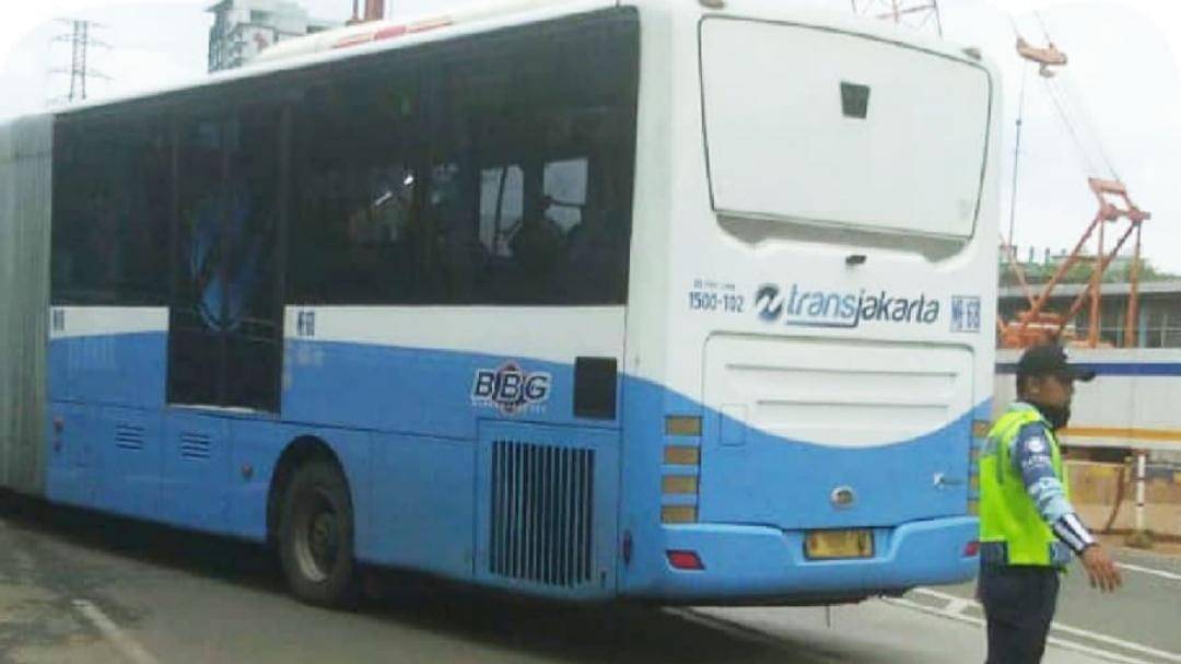 Instagram.com/pt_transjakarta