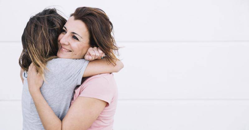 5 Cara Mengatasi Anak Enochlophobia, Fobia Keramaian