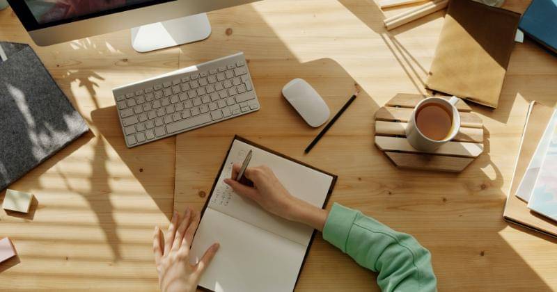 Pexels/Julia M Cameron