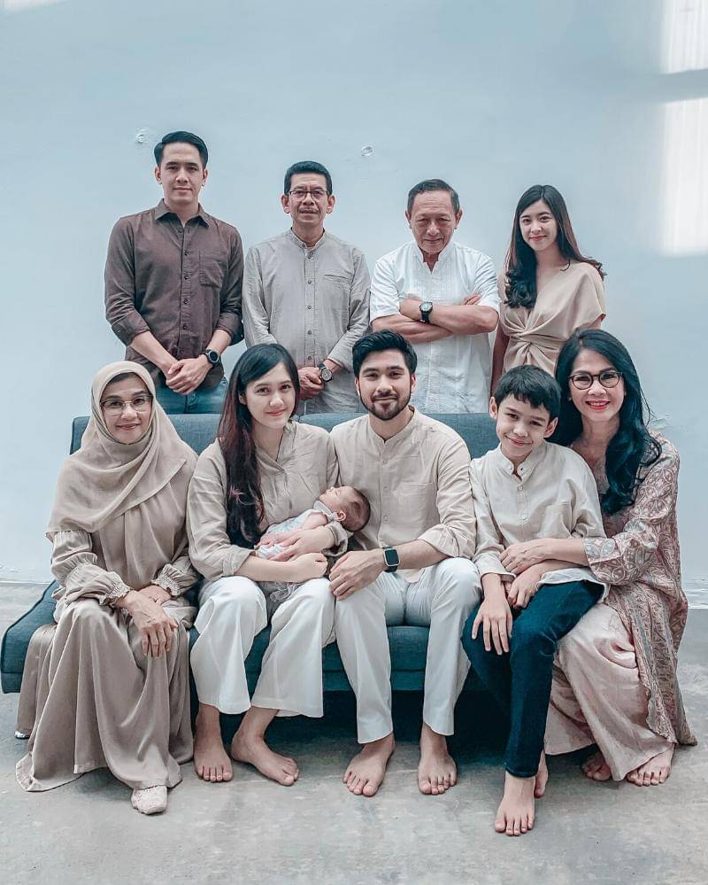 Dok. Dok. Annissa Soebandono