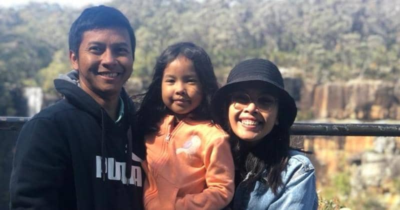 Pradytia Putri & keluarga
- Dok. Pribadi