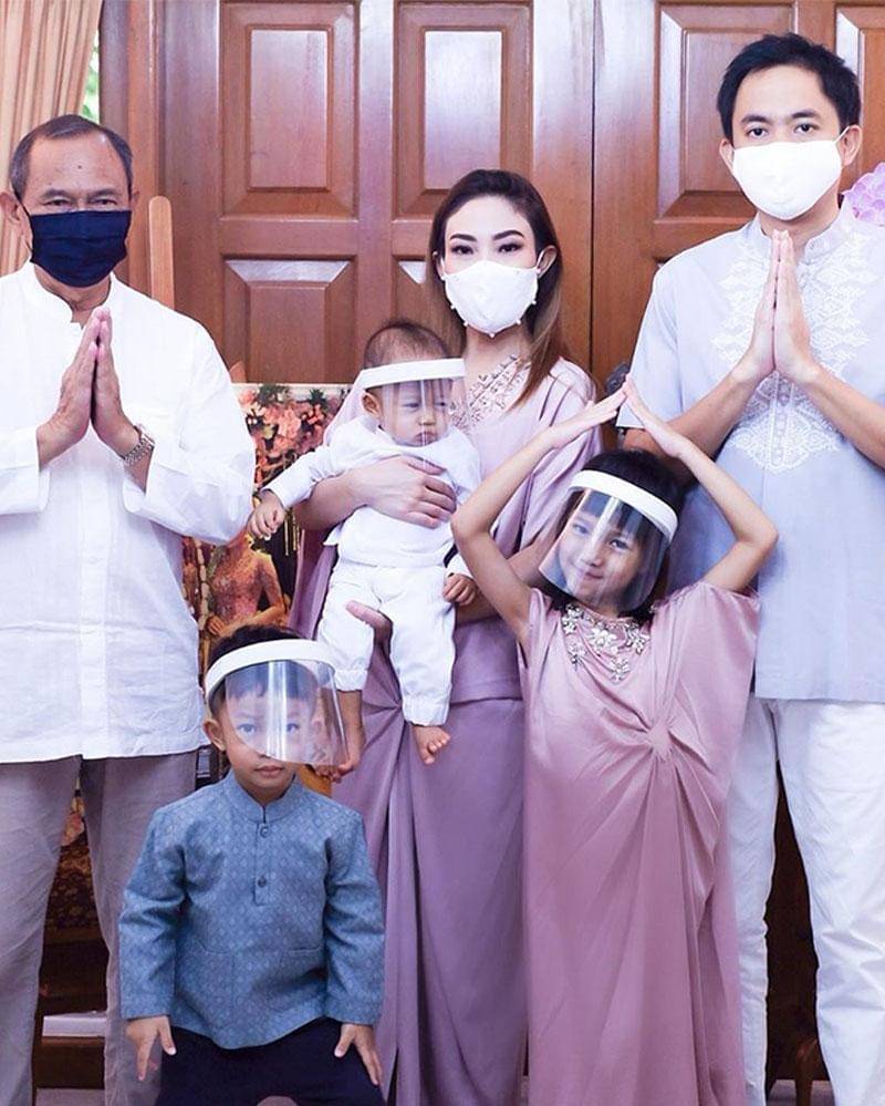 Instagram.com/mrsayudewi    