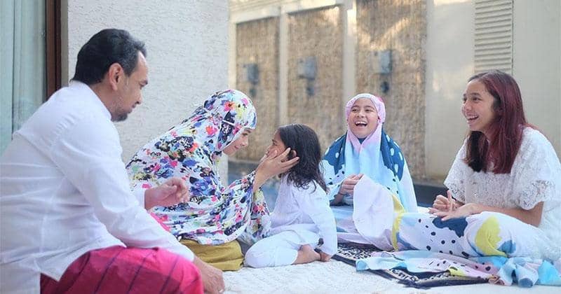 Instagram.com/meisya__siregar