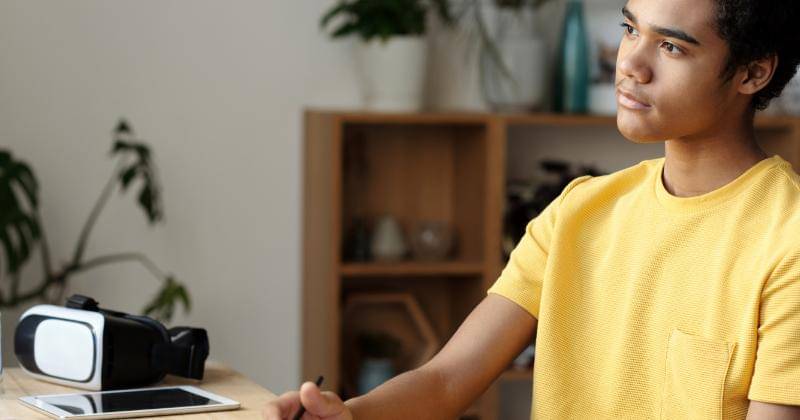 Pexels/Julia M Cameron