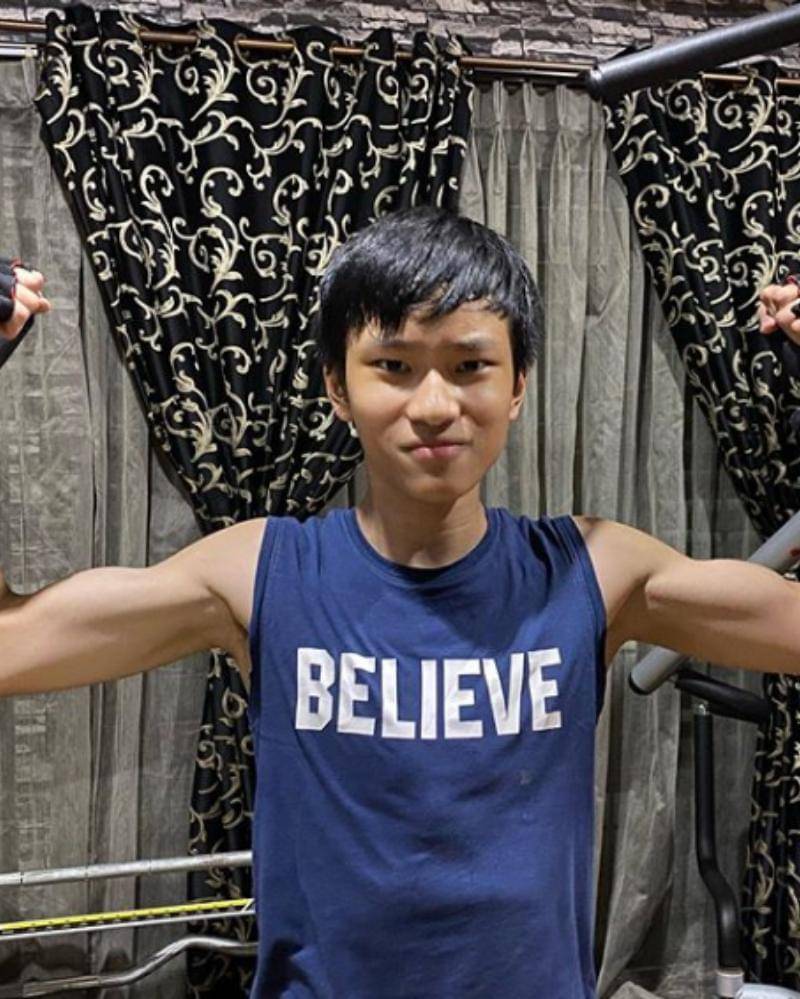 Instagram.com/azkacorbuzier