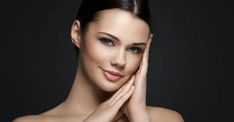 5 Kesalahan Memakai Skincare Malam yang dilakukan Tanpa Disadari