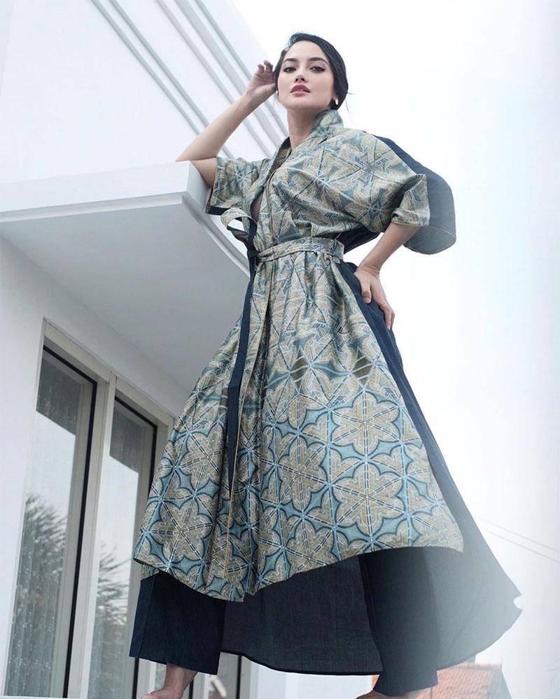 Instagram.com/ririnekawati