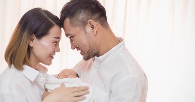 Shutterstock/paulaphoto