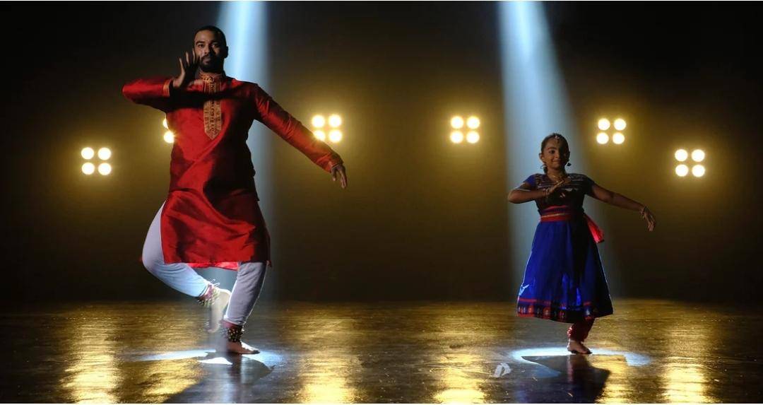 5 Rekomendasi Film Bollywood Keluarga dengan Pesan Mendalam