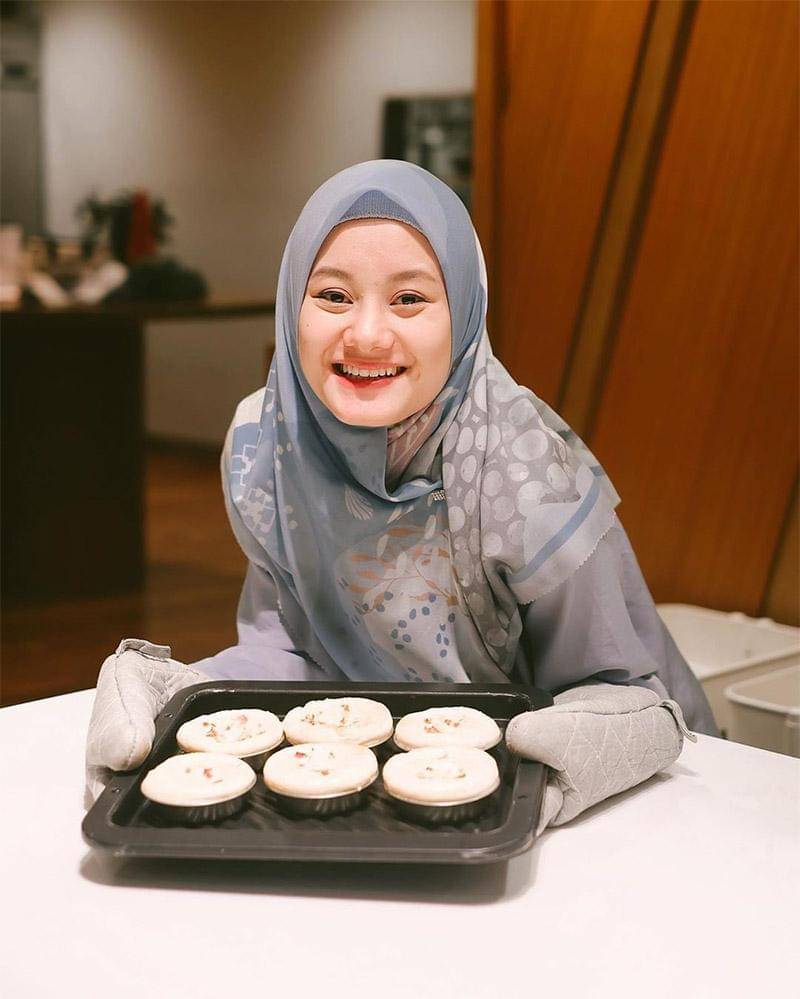 Instagram.com/dindahw