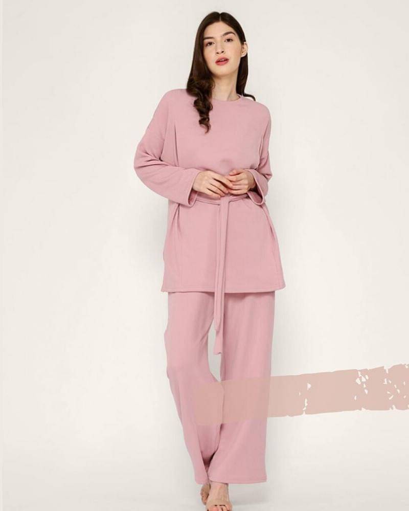 Instagram.com/momstobeshop