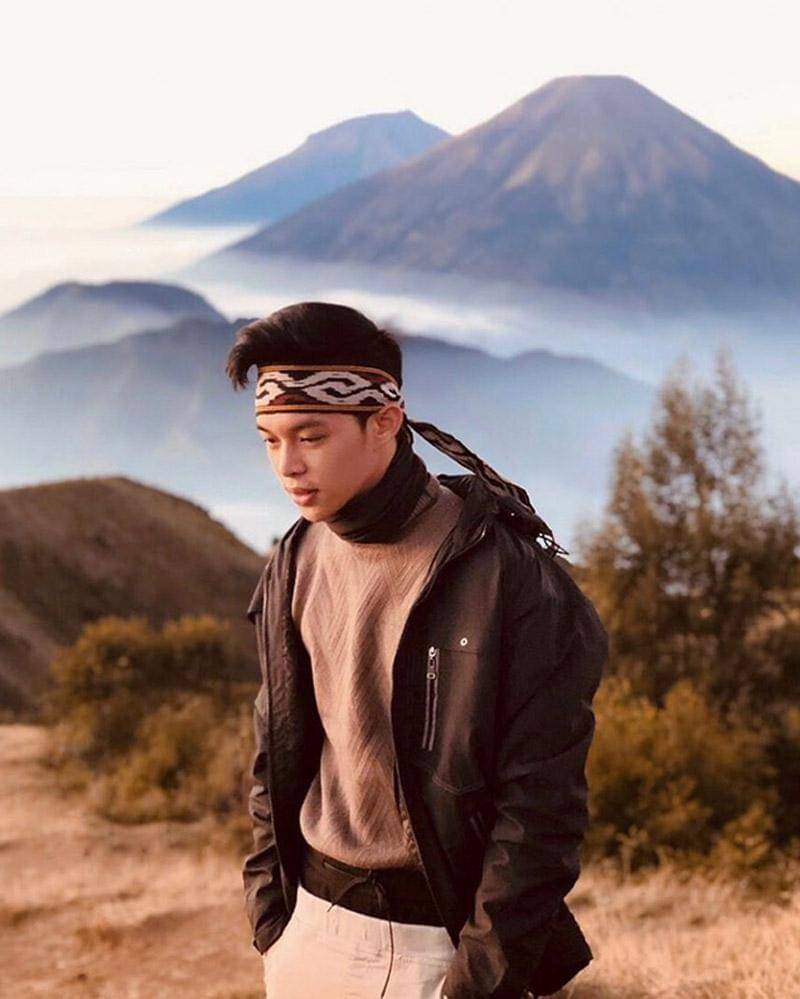 Instagram.com/rey_mbayang