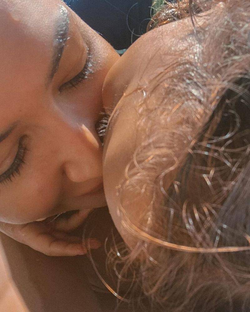 Instagram.com/nayarivera