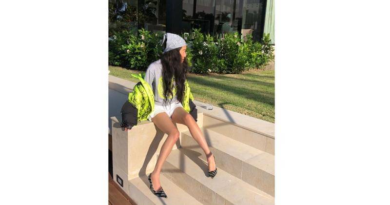 instagram.com/@verawanggang