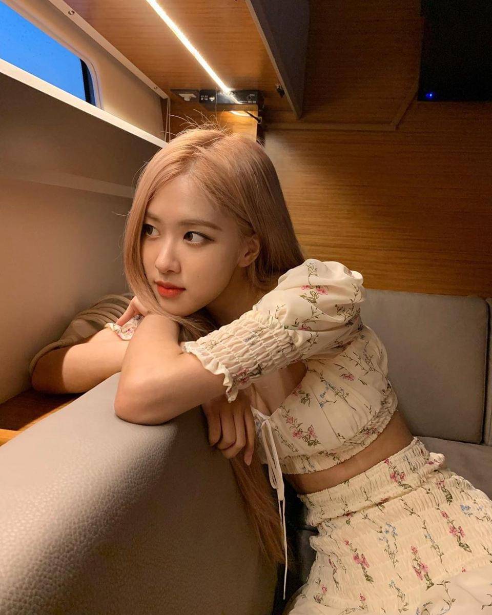 Instagram.com/roses_are_rosie