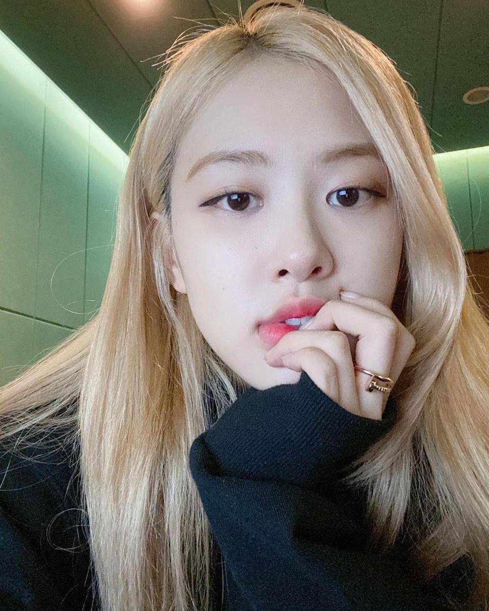 Instagram.com/roses_are_rosie