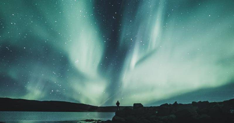 Unsplash/Luke Stackpoole