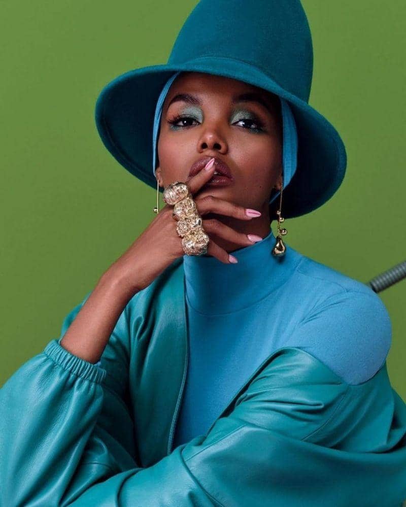 Instagram.com/halima/essence