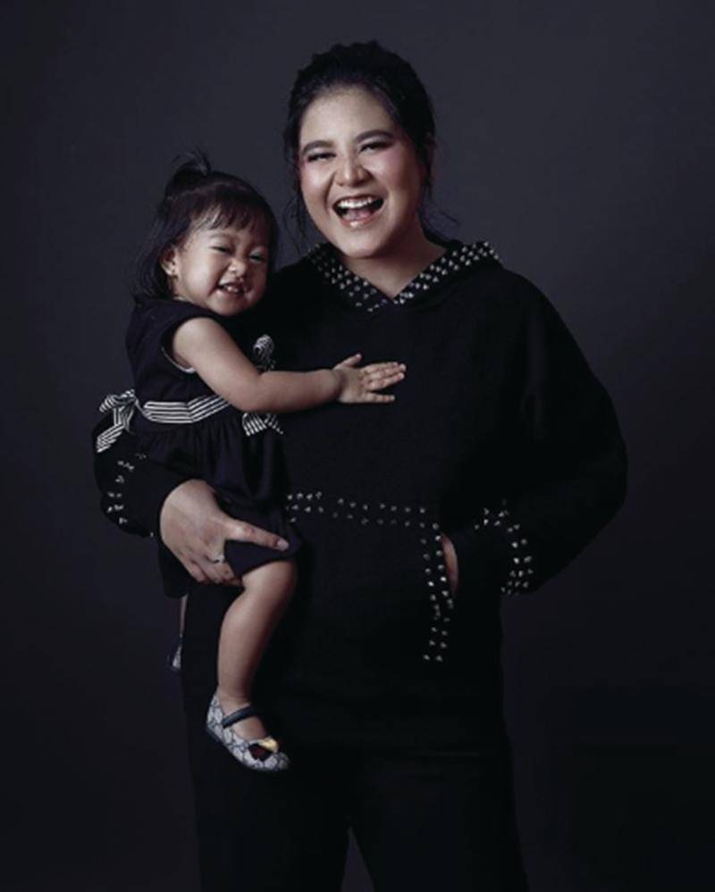 Instagram.com/ayanggkahiyang