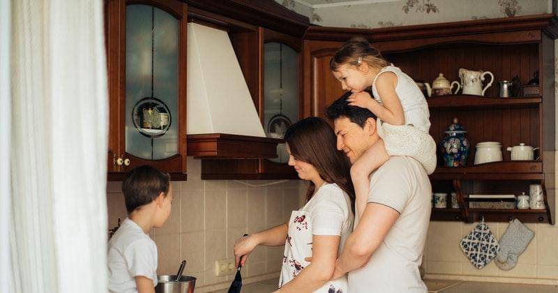 Pexels/Elly Fairytale