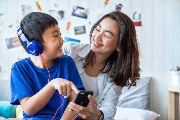 Lama di Rumah Anak Menjadi Introvert, Ini 5 Pola Asuh yang Disarankan