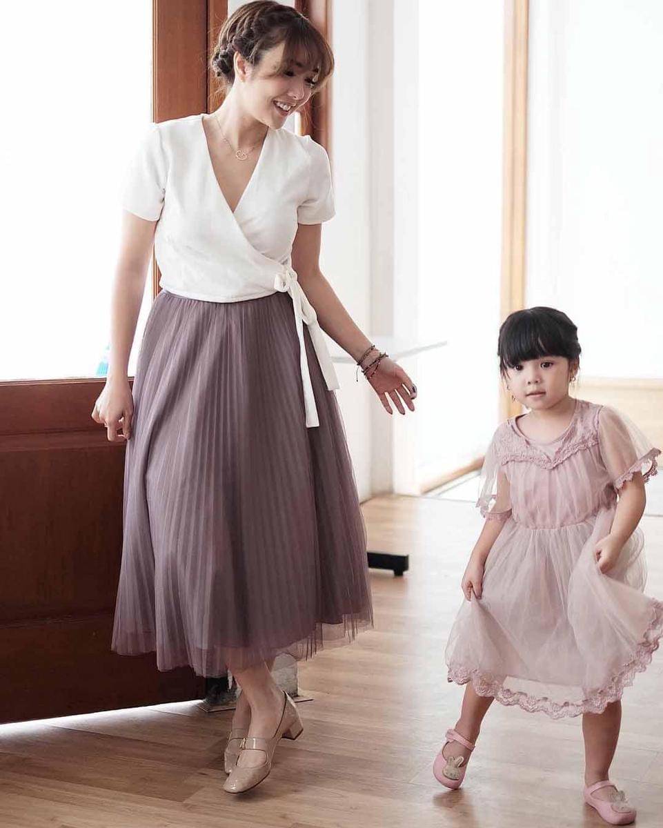 Instagram.com/Gisel_la