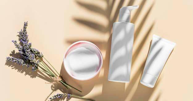 21 Rekomendasi Skincare Remaja yang Cocok dan Aman