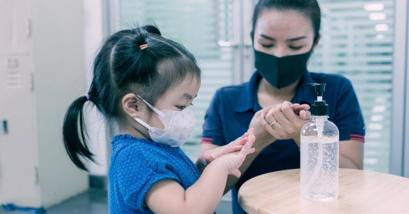 Shutterstock/2p2play