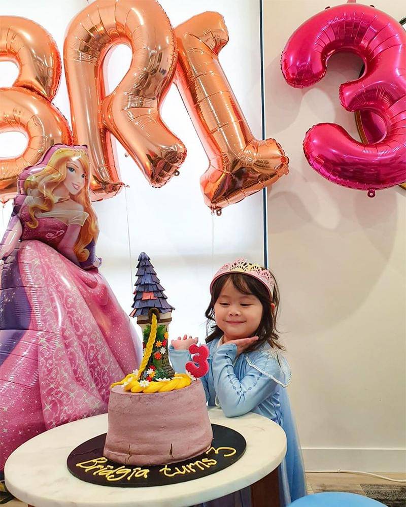 Instagram.com/septriasaacha