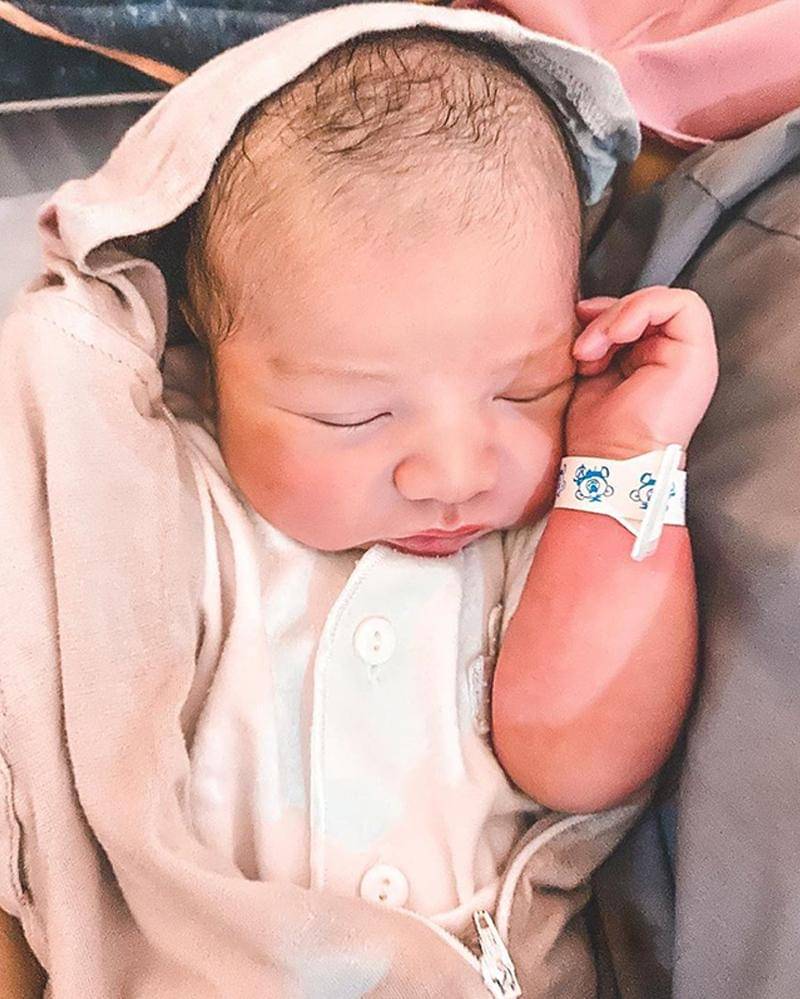 Instagram.com/ammarzoni 