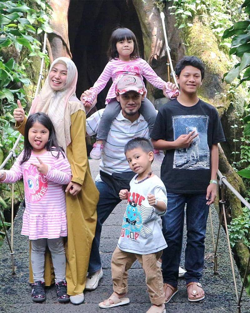 Instagram.com/puputmelati