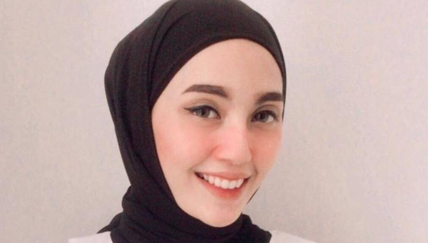 instagram.com/monicaimas