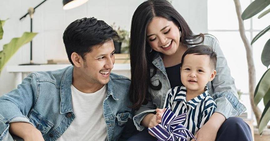 instagram.com/tasyakamila