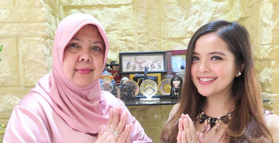 instagram.com/tasyakamila