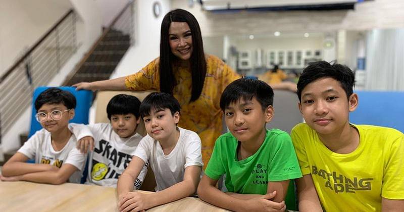 Exclusive Popmama.com - Dok. Sang Dewi Enterprise